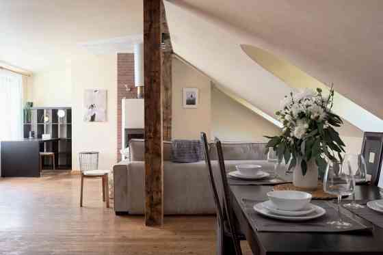 Просторная и полностью оборудованная квартира в Старом городе  Сдается Rīga