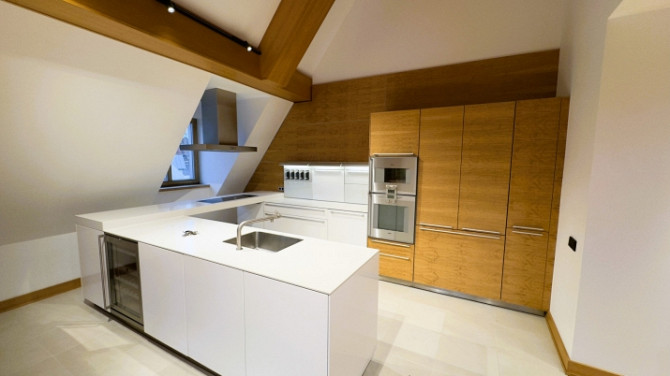 Эксклюзивная двухуровневая квартира с просторной частной террасой на крыше, Рига - изображение 8