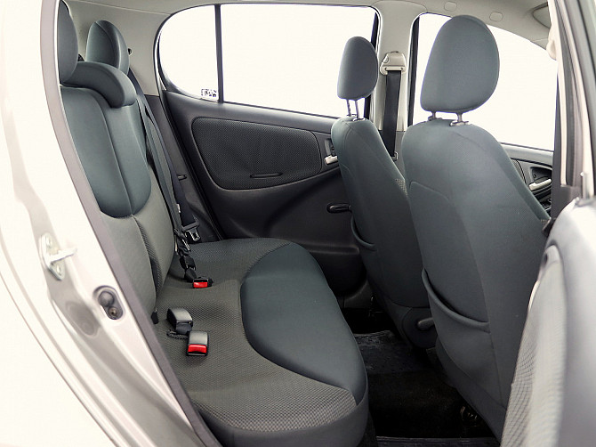 Toyota Yaris Facelift A-C 1.3 64kW Tallina - foto 7