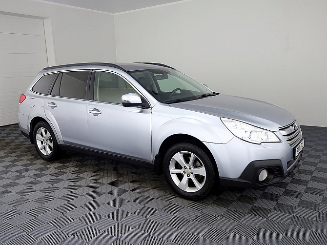 Subaru Outback Luxury Facelift ATM 2.5 127kW Tallina - foto 1