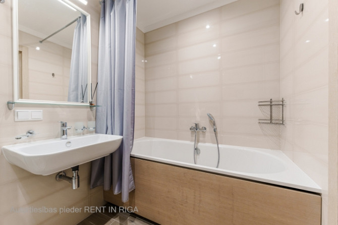 Izīrē  2 istabu dzīvokli - 65 m2, 7. stāvā Mežciemā, absolūti jaunuzceltajā dzīvojamo Rīga - foto 7