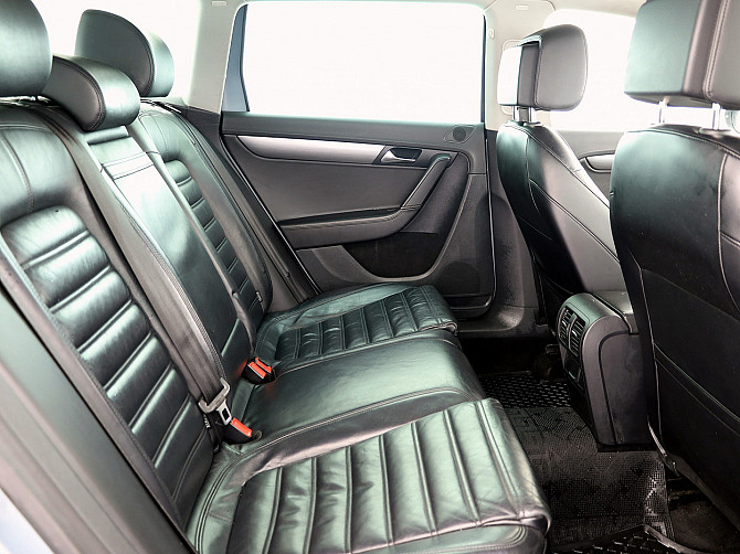 Volkswagen Passat Highline LPG ATM 1.4 110kW Таллин - изображение 7