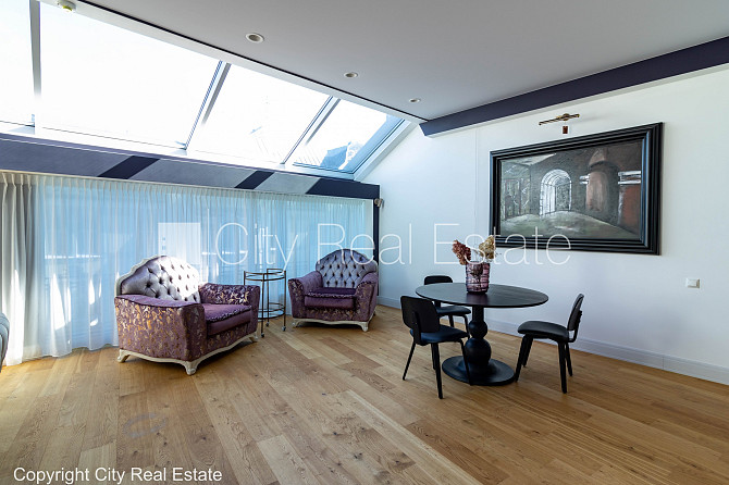 Новостройка, фасадный дом, закрытый двор, до ближайшей парковки 70 м, вход со двора, Рига - изображение 3