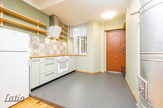 Izīrē 1 ist. dzīvokli pēc kapitāla remonta.  Dzīvoklī ir atsevišķa vannasistaba ar dušu, Rīga - foto 4