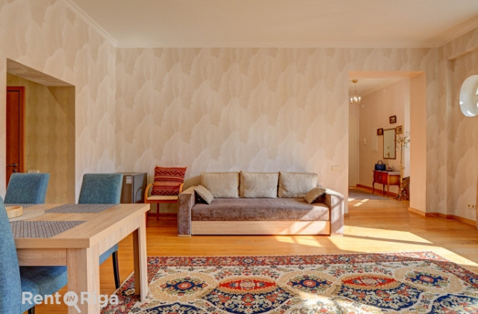Просторная, светлая и солнечная 3-комнатная квартира расположена в престижном Рига - изображение 5
