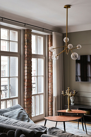 Īrei pieejams elegants un plašs 4-istabu dzīvoklis Rīgas centrā, vienā no skaistākajām Rīga - foto 4