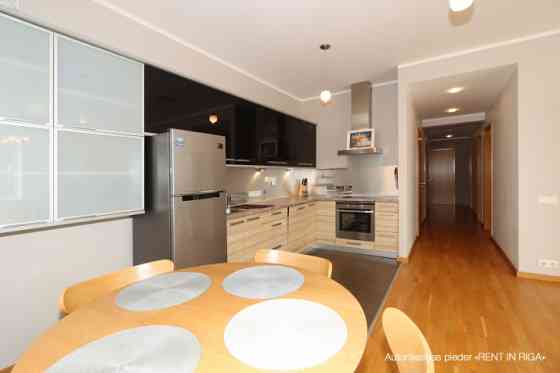 В аренду сдаются полностью меблированная квартира в "Skanstes Virsotnes". Квартира с Рига