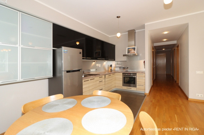 В аренду сдаются полностью меблированная квартира в "Skanstes Virsotnes". Квартира с Рига - изображение 1