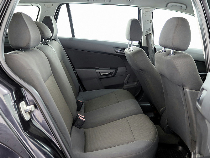 Opel Astra Elegance Facelift 1.6 85kW Tallina - foto 7