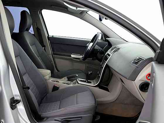 Volvo V50 Estate ATM 2.4 D4 132kW Tallina