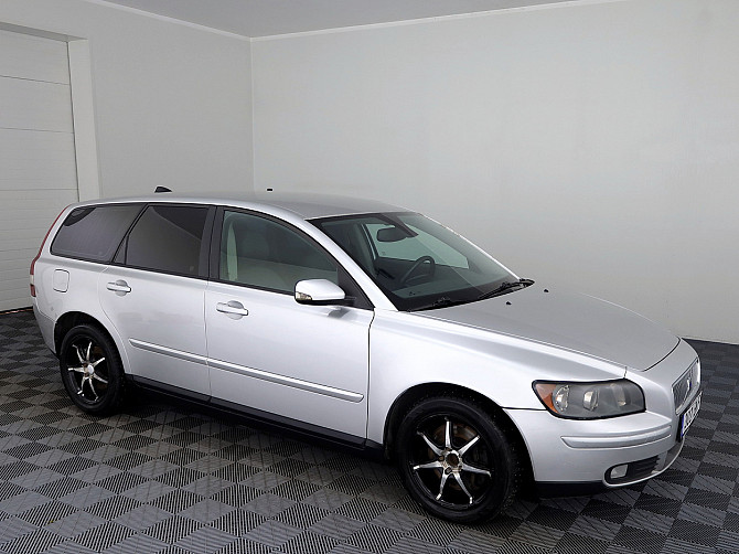 Volvo V50 Estate ATM 2.4 D4 132kW Tallina - foto 1