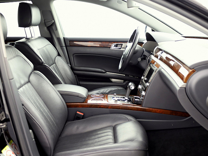 Volkswagen Phaeton Long Facelift 3.0 TDI 176kW Tallina - foto 6