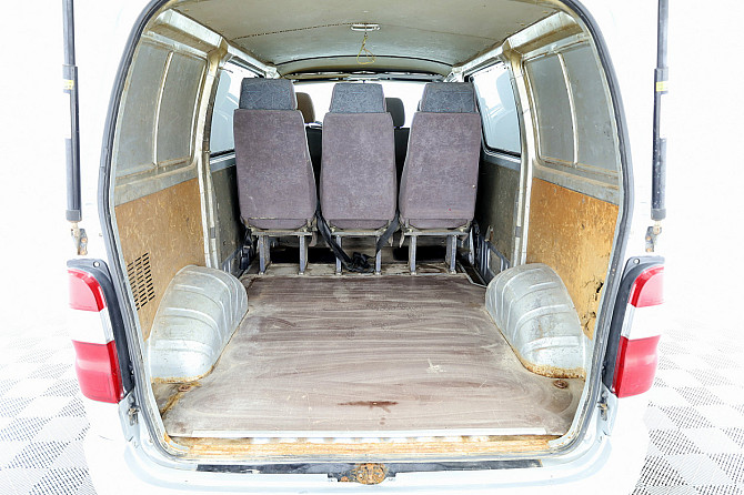 Toyota Hiace Van 2.5 D-4D 86kW Tallina - foto 8