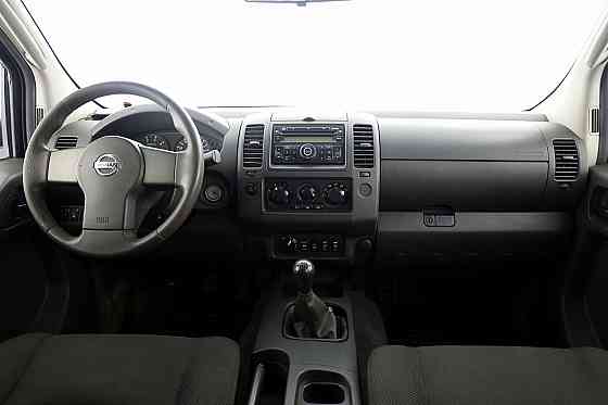 Nissan Navara Doublecab Facelift 4x4 2.5 dCi 126kW Таллин