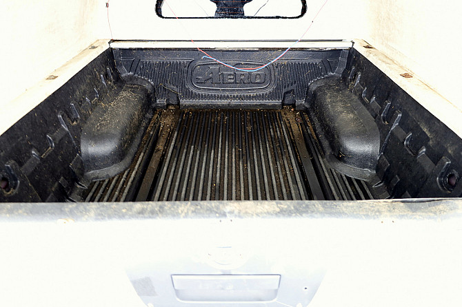 Nissan Navara Doublecab Facelift 4x4 2.5 dCi 126kW Таллин - изображение 8