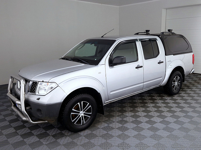 Nissan Navara Doublecab Facelift 4x4 2.5 dCi 126kW Таллин - изображение 2