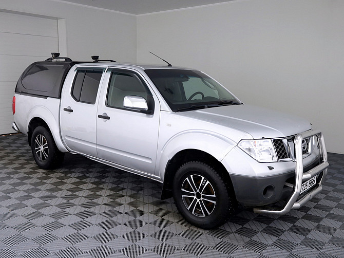 Nissan Navara Doublecab Facelift 4x4 2.5 dCi 126kW Таллин - изображение 1