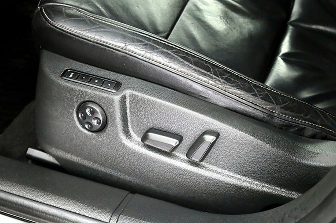 Skoda Superb Highline ATM 2.0 TDI 103kW Таллин - изображение 8