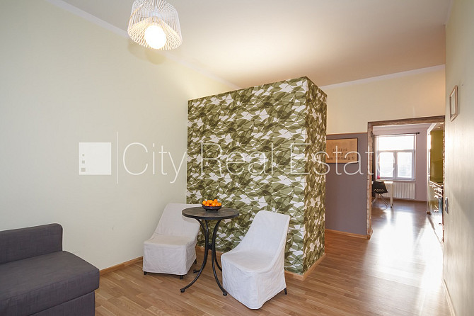 Фасадный дом, реновированный дом, благоустроенная озеленённая территория, вход с Рига - изображение 18