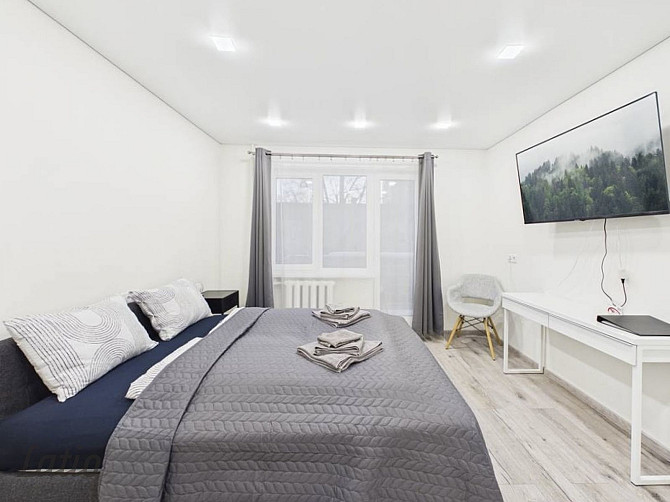 Pārdod 1 istabas dzīvokli Ķengaragā. Tiek piedāvāts gaišs un ļoti silts dzīvoklis ar ērtu Rīga - foto 2