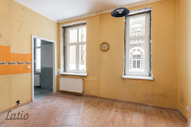 Pārdošanā gaišs un silts dzīvoklis pašā pilsētas centrā, prestižajā vēstniecību Rīga - foto 4