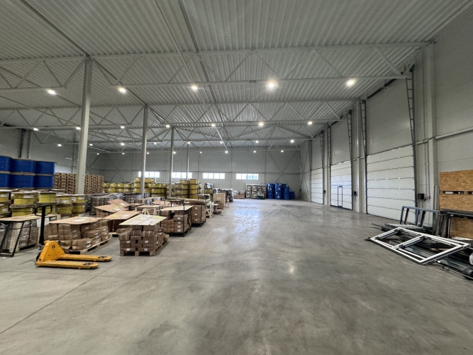 Jaunas noliktavas telpas Ziepniekkalnā. Pieejamas no 08.2026.  Divas identiskas, blakus izvietotas Rīga - foto 4