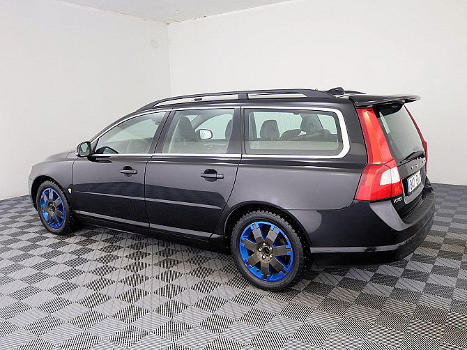Volvo V70 Summum Facelift ATM 2.0 157kW Таллин - изображение 4