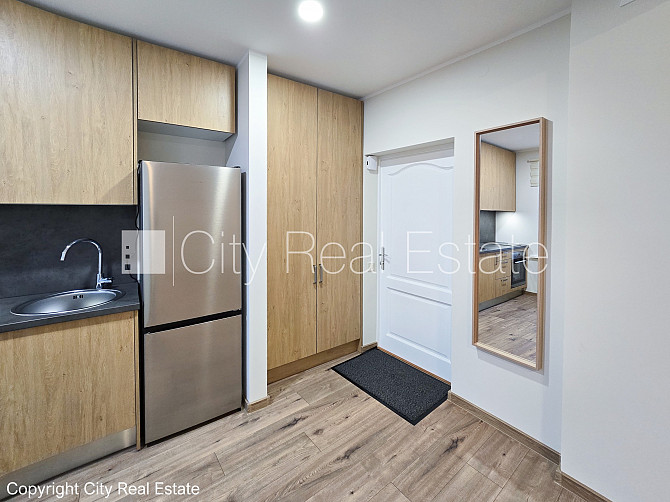 Pagalma ēka, iežogota teritorija, slēgta teritorija, viena istaba izolēta, centrālā apkure, Rīga - foto 4