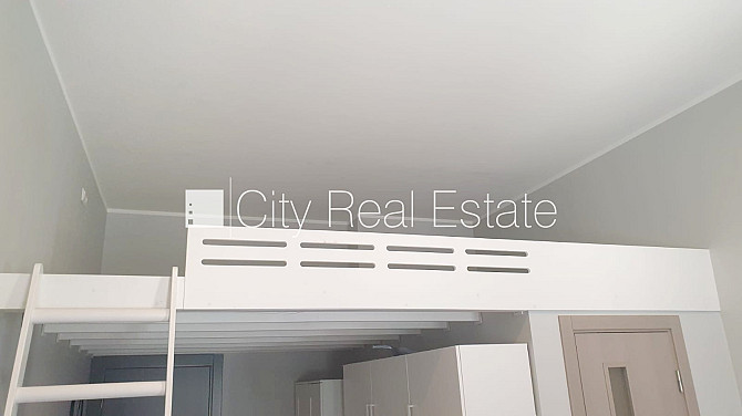 Fasādes māja, renovēta māja, labiekārtota apzaļumota teritorija, slēgts pagalms, ieeja no Rīga - foto 13