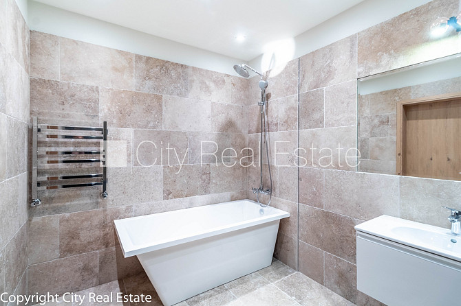 Jaunceltne, pagalma ēka, slēgts pagalms, līdz tuvākajai autostāvvietai 70 m, ieeja no pagalma, Rīga - foto 8