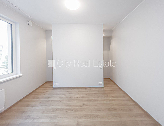 Renovēta māja, apsaimniekošanas maksa mēnesī 109,86 EUR, labiekārtots apzaļumots pagalms, Rīga - foto 5