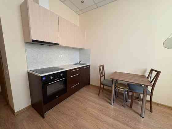 Сдаётся студия по выгодной цене на улице Фирша Садовникова, 31. Меблированная Rīga