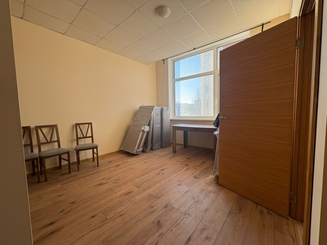 Pieejams 2 istabu dzīvoklis par izdevīgu cenu Firša Sadovņikova ielā 31. Mēbelēts 2 istabu Rīga - foto 1