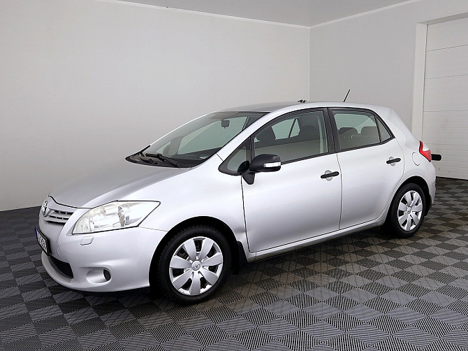 Toyota Auris Linea Sol Facelift 1.6 97kW Таллин - изображение 2
