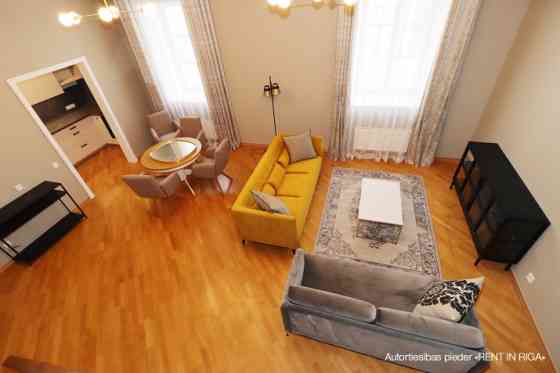 Эксклюзивная двухуровневая квартира в доме Петра I  Palasta iela 9, Старый город Риги Rīga