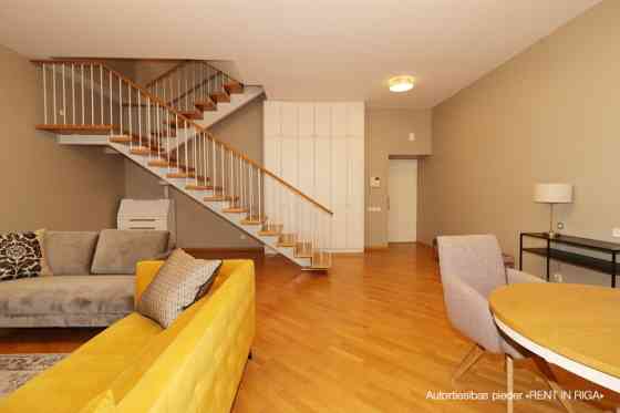 Эксклюзивная двухуровневая квартира в доме Петра I  Palasta iela 9, Старый город Риги Rīga