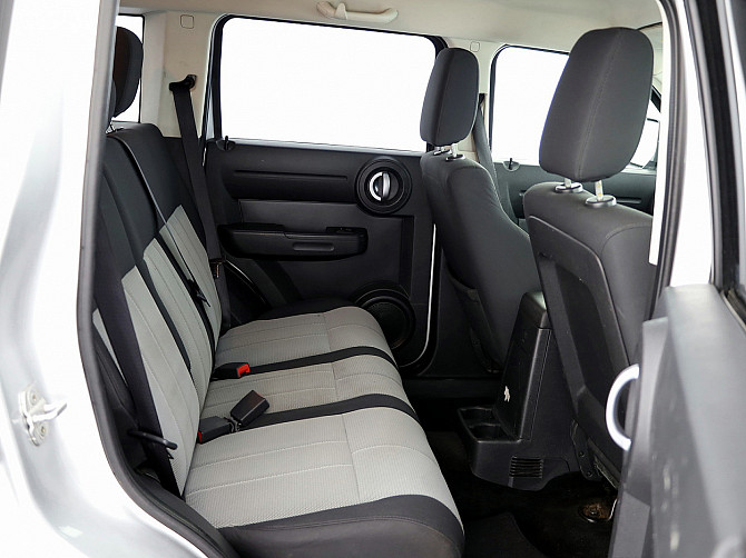 Dodge Nitro Comfort 2.8 CRD 130kW Таллин - изображение 7