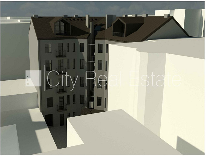 Fasādes māja, renovēta māja, fasāde ar dekoratīvo apmetumu, slēgts pagalms, kāpņu telpa Rīga - foto 10