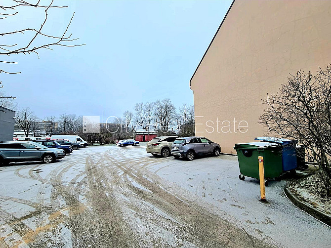 Fasādes māja, renovēta māja, labiekārtota apzaļumota teritorija, slēgts pagalms, teritorijas Rīga - foto 13