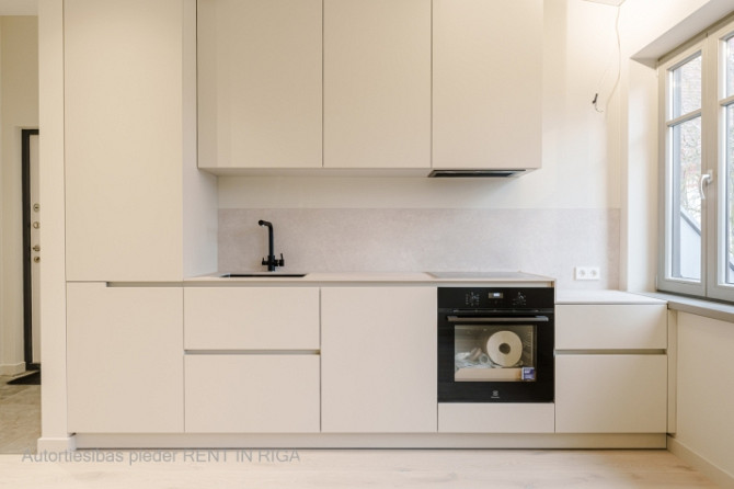 Новая квартира в обновленном проекте в Агенскалнсе.  Отличное расположение и Рига - изображение 4