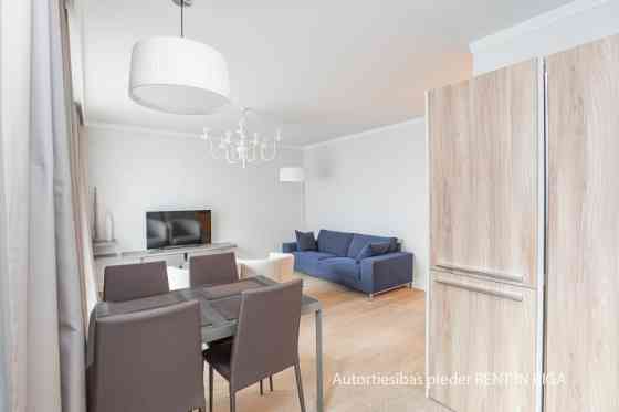 В проекте Futuris, в тихом центре Риги, сдаются в аренду 3-комнатная квартира, Rīga