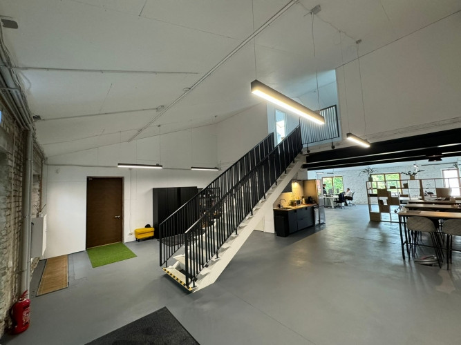 Продается офисное помещение в проекте Lofts&Rosegold в тихом центре, одном из самых Рига - изображение 9