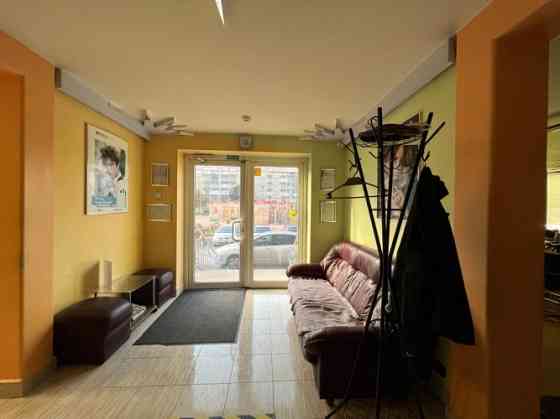 Коммерческие помещения с отдельным входом в активной локации  Предлагаются Рига