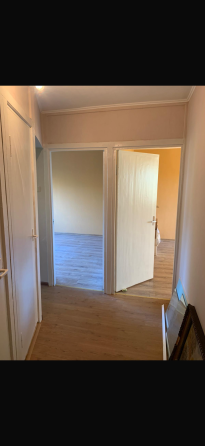 Īpašnieks pārdod 2-istabu dzīvokli ciematā "Upeslejas", Stopiņu pagastā ar attīstītu... Upeslejas