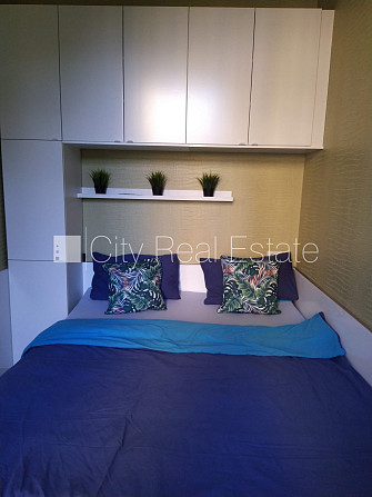 Renovēta māja, vieta automašīnai, ir lifts, balkons, guļamistabu skaits 2 gab., istabas Rīga - foto 8