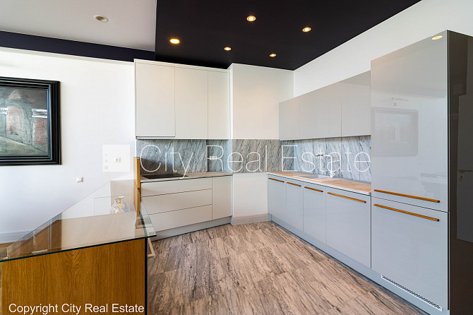 Jaunceltne, fasādes māja, slēgts pagalms, līdz tuvākajai autostāvvietai 70 m, ieeja no Rīga - foto 5