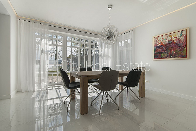 Jaunceltne, labiekārtota apzaļumota teritorija, slēgts pagalms, vieta vairākām automašīnām, Jūrmala - foto 20