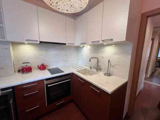 Компактная, но продуманная квартира площадью 30,4м с удобной планировкой. В Rīga