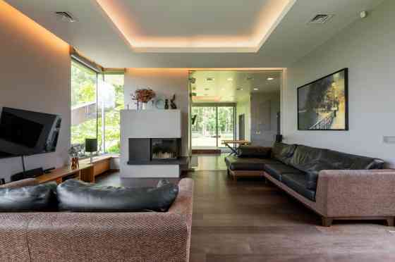 Эксклюзивный частный дом в Сэбруциемсе  комфорт, простор и высокий уровень жизни Rīgas rajons