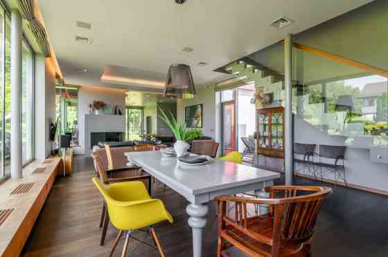 Эксклюзивный частный дом в Сэбруциемсе  комфорт, простор и высокий уровень жизни Rīgas rajons